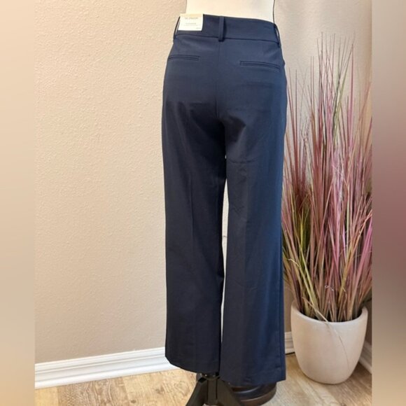 Ann Taylor Signature Navy Blue Pants Size 4P - Picture 2 of 5